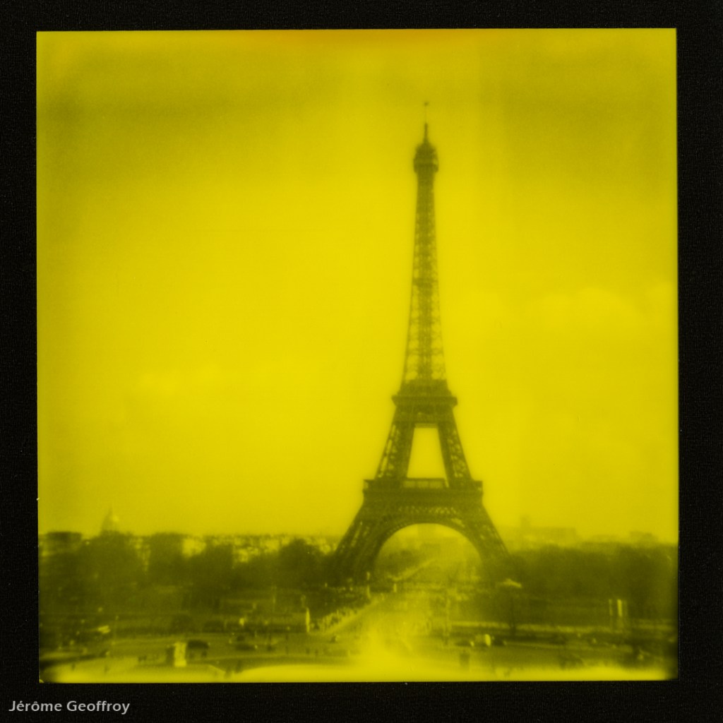 Polaroid- Paris –&nbsp;Jaune