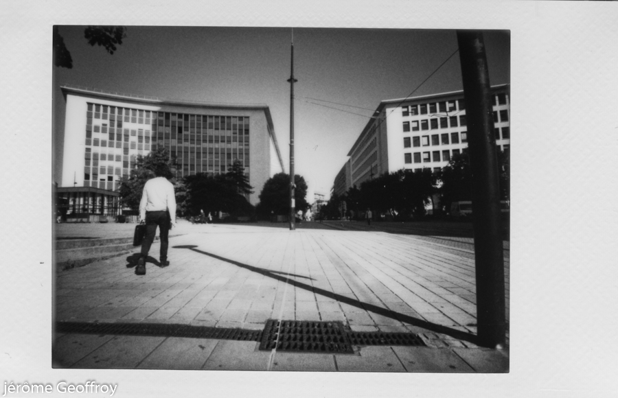 Instax N&B- Pola&nbsp;street